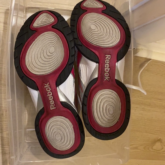 Reebok Running Shoes - Picture 3 of 4